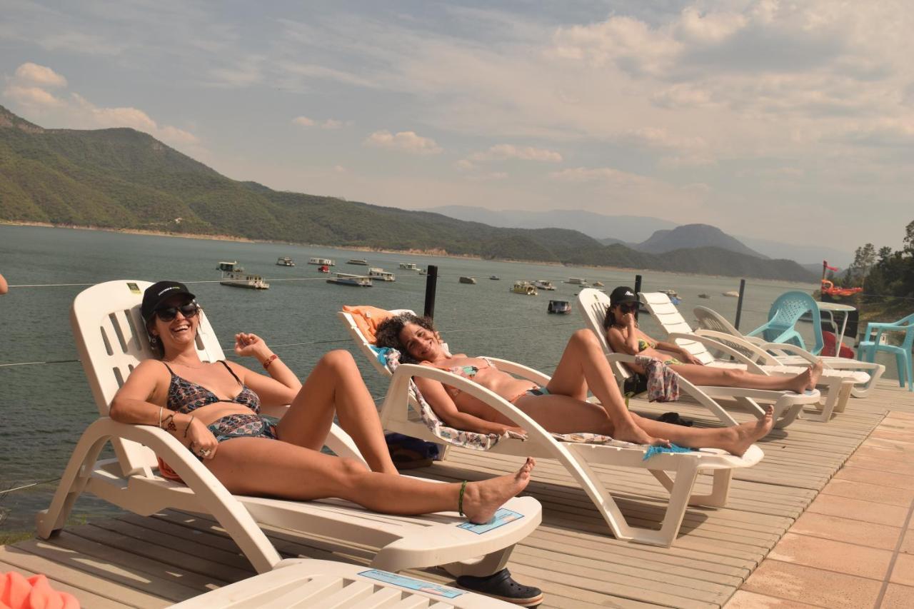Terrazas Del Lago Cabra Corral Kültér fotó